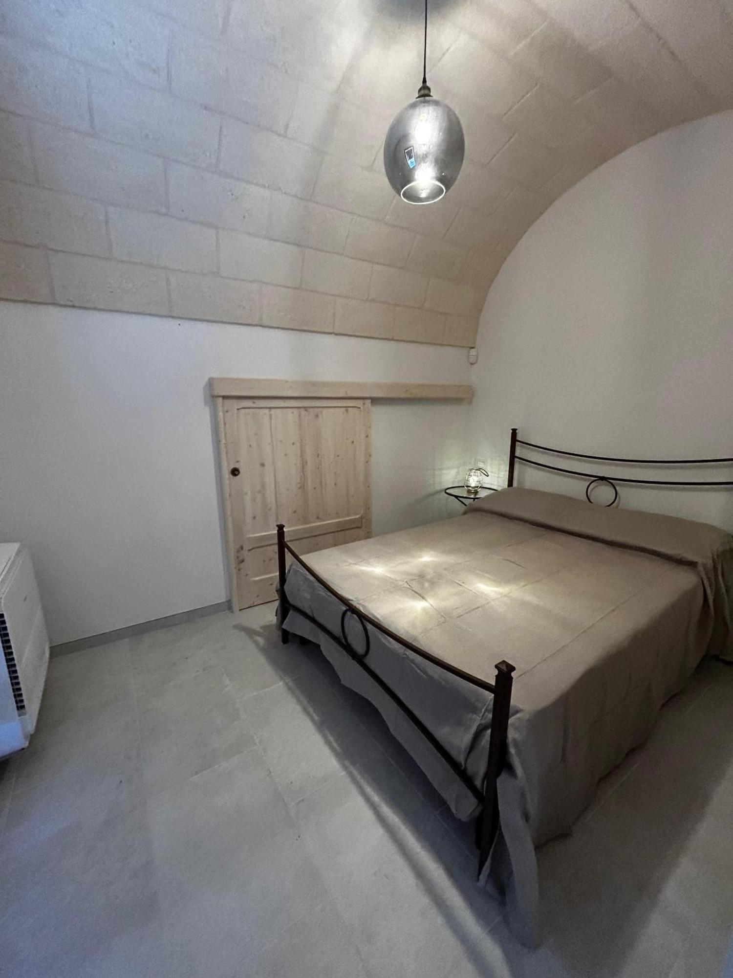 Il Trullo Di Bina Bed & Breakfast เปซเซ ดิ เกรโก ภายนอก รูปภาพ