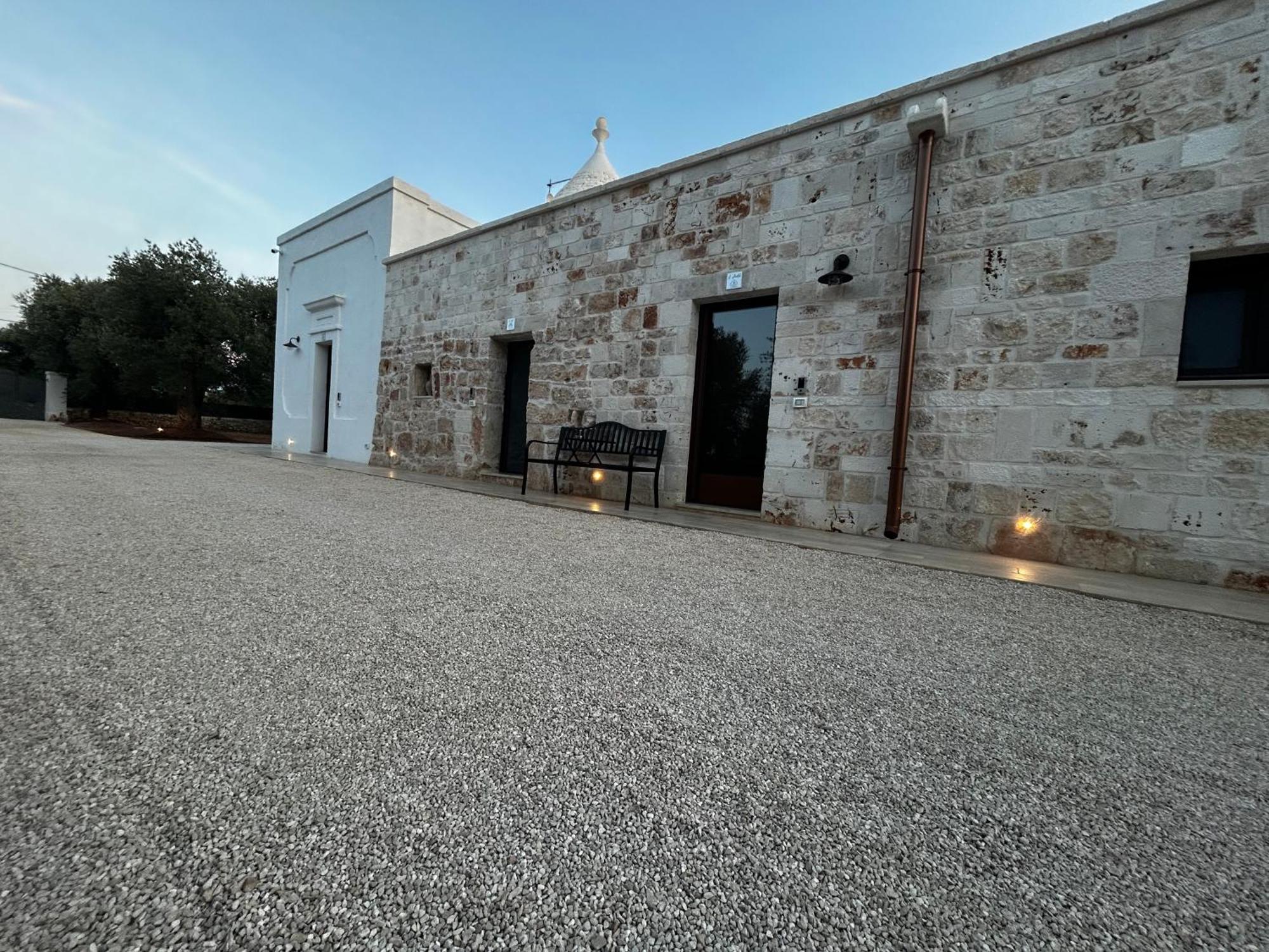 Il Trullo Di Bina Bed & Breakfast เปซเซ ดิ เกรโก ภายนอก รูปภาพ